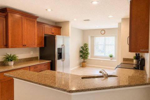 Copropriété à vendre à Sun City Center, Floride: 2 chambres, 145.3 m2 № 2220640 - photo 4
