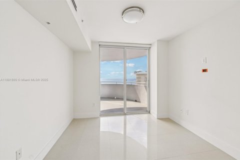 Copropriété à vendre à Miami Beach, Floride: 3 chambres, 157.93 m2 № 1946615 - photo 26