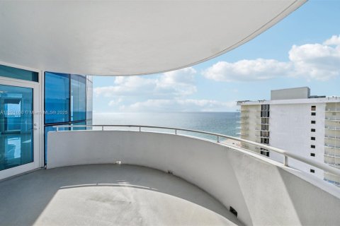 Copropriété à vendre à Miami Beach, Floride: 3 chambres, 157.93 m2 № 1946615 - photo 29
