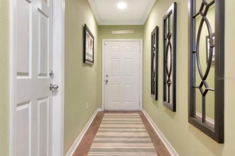 Townhouse in Tampa, Florida 2 bedrooms, 114.27 sq.m. № 1884187 - photo 3