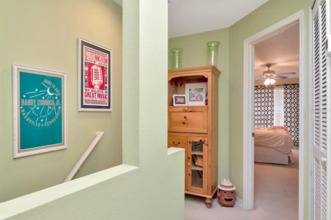 Townhouse in Tampa, Florida 2 bedrooms, 114.27 sq.m. № 1884187 - photo 14