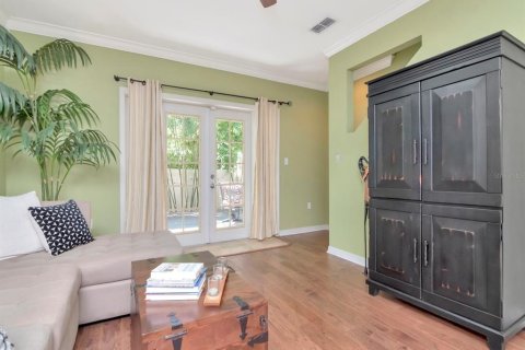 Townhouse in Tampa, Florida 2 bedrooms, 114.27 sq.m. № 1884187 - photo 6