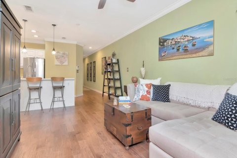 Townhouse in Tampa, Florida 2 bedrooms, 114.27 sq.m. № 1884187 - photo 5