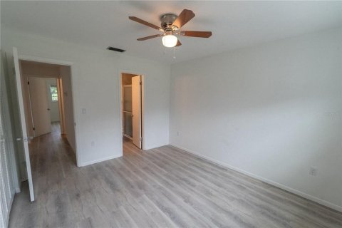 Casa en alquiler en Sarasota, Florida, 2 dormitorios, 102.19 m2 № 1917074 - foto 15