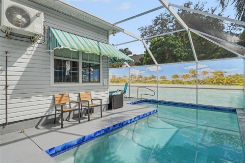 Villa ou maison à vendre à Bradenton, Floride: 4 chambres, 226.12 m2 № 2415436 - photo 28