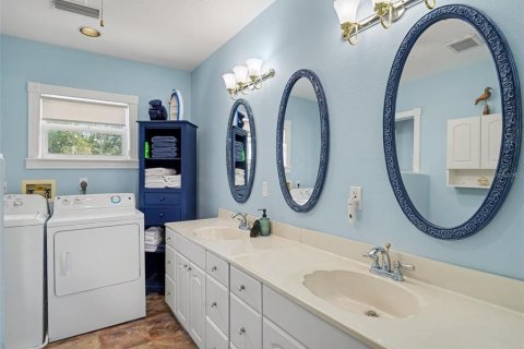 Villa ou maison à vendre à Bradenton, Floride: 4 chambres, 226.12 m2 № 2415436 - photo 20
