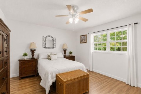 Villa ou maison à vendre à St. Lucie, Floride: 3 chambres, 216 m2 № 2183856 - photo 16