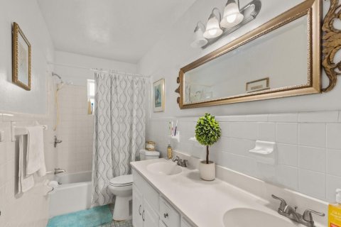 Villa ou maison à vendre à St. Lucie, Floride: 3 chambres, 216 m2 № 2183856 - photo 12