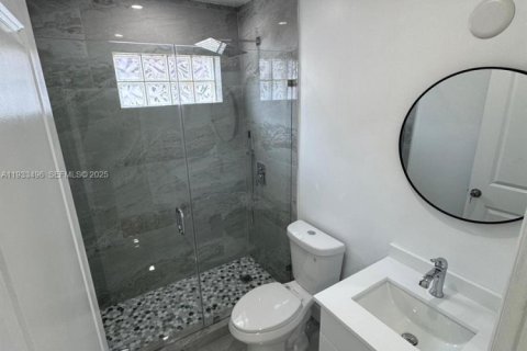 Снять в аренду виллу или дом в Майами-Лейкс, Флорида 3 спальни, 154.12м2, № 1992367 - фото 14