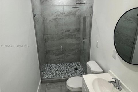 Снять в аренду виллу или дом в Майами-Лейкс, Флорида 3 спальни, 154.12м2, № 1992367 - фото 30