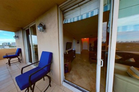 Купить кондоминиум в Майами, Флорида 2 спальни, 120.4м2, № 2049687 - фото 6