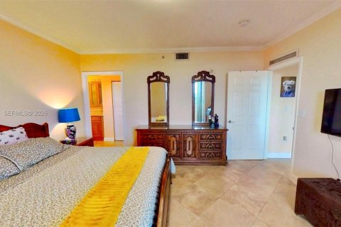 Купить кондоминиум в Майами, Флорида 2 спальни, 120.4м2, № 2049687 - фото 16