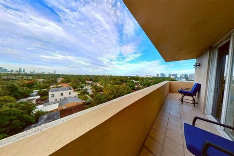 Купить кондоминиум в Майами, Флорида 2 спальни, 120.4м2, № 2049687 - фото 5