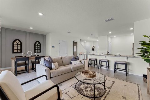 Townhouse in Apopka, Florida 3 bedrooms, 142.14 sq.m. № 1820534 - photo 8