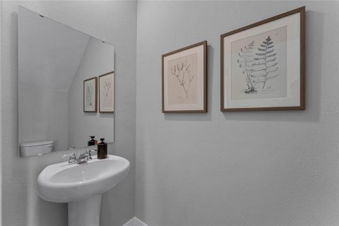Townhouse in Apopka, Florida 3 bedrooms, 142.14 sq.m. № 1820534 - photo 12