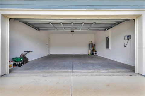 House in LIBERTY VILLAGE in Ocala, Florida 3 bedrooms, 159.05 sq.m. № 1518378 - photo 17
