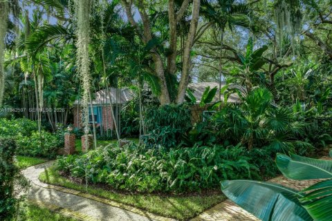 Casa en alquiler en Miami, Florida, 3 dormitorios, 231.98 m2 № 2054418 - foto 5