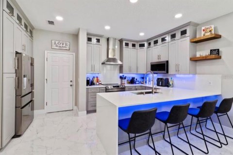 Touwnhouse à louer à Kissimmee, Floride: 3 chambres, 148.83 m2 № 2351640 - photo 6