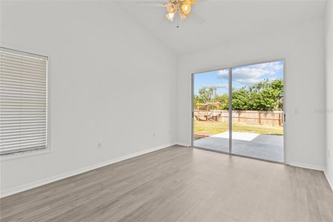 Villa ou maison à vendre à Tarpon Springs, Floride: 3 chambres, 158.68 m2 № 1608274 - photo 18