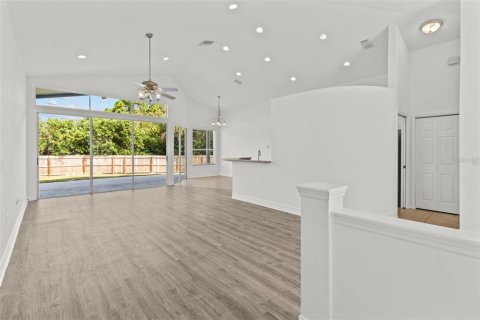 Villa ou maison à vendre à Tarpon Springs, Floride: 3 chambres, 158.68 m2 № 1608274 - photo 6