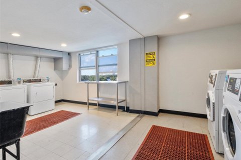 Купить кондоминиум в Санни-Айлс-Бич, Флорида 2 спальни, 101.64м2, № 1961463 - фото 22