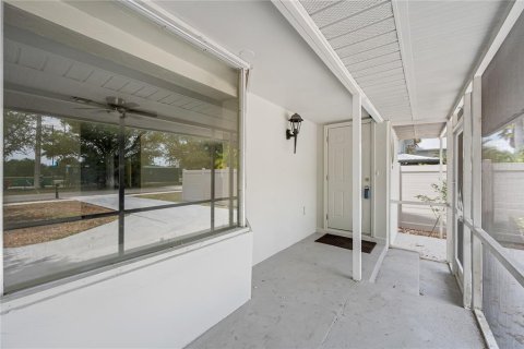 House in Fort Myers, Florida 3 bedrooms, 150.78 sq.m. № 1717330 - photo 4