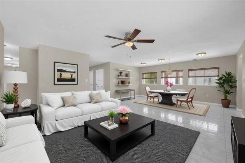 House in Fort Myers, Florida 3 bedrooms, 150.78 sq.m. № 1717330 - photo 11
