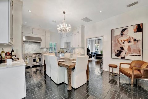Casa en alquiler en Tampa, Florida, 3 dormitorios, 239.69 m2 № 1765918 - foto 13