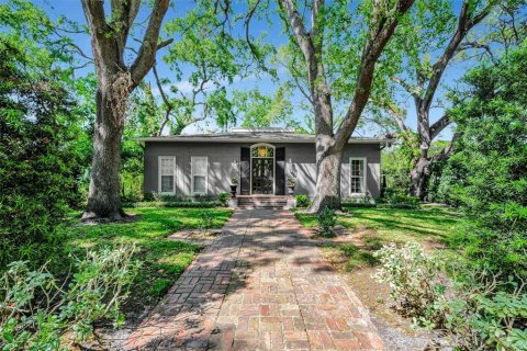 Casa en alquiler en Tampa, Florida, 3 dormitorios, 239.69 m2 № 1765918 - foto 1
