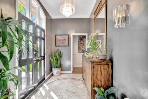 Casa en alquiler en Tampa, Florida, 3 dormitorios, 239.69 m2 № 1765918 - foto 4