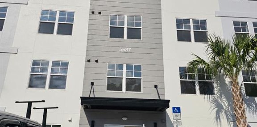 Condo à Orlando, Floride, 1 chambre  № 2115335