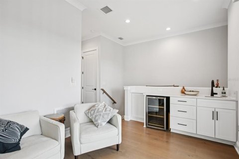Townhouse in Tampa, Florida 3 bedrooms, 226.03 sq.m. № 1615908 - photo 13
