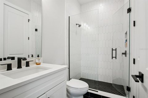 Townhouse in Tampa, Florida 3 bedrooms, 226.03 sq.m. № 1615908 - photo 19