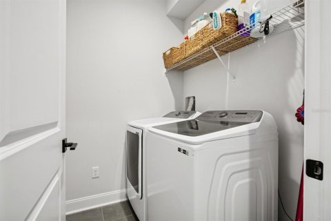 Townhouse in Tampa, Florida 3 bedrooms, 226.03 sq.m. № 1615908 - photo 21