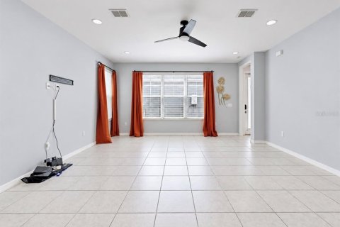 Touwnhouse à vendre à Apollo Beach, Floride: 3 chambres, 175.77 m2 № 2389071 - photo 17