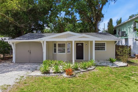 Casa en Palm Harbor, Florida 3 dormitorios, 101.91 m2 № 2127192