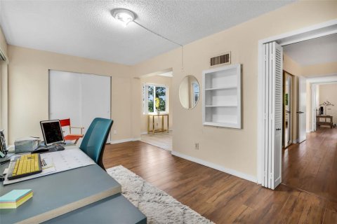Condo in Clearwater, Florida, 2 bedrooms  № 1640008 - photo 14