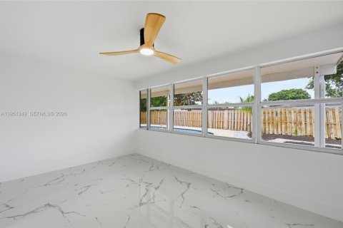 Купить виллу или дом в Окленд-Парк, Флорида 3 спальни, 132.39м2, № 2006042 - фото 20