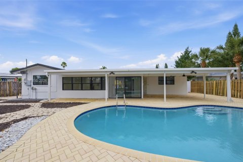 Купить виллу или дом в Окленд-Парк, Флорида 3 спальни, 132.39м2, № 2006042 - фото 23
