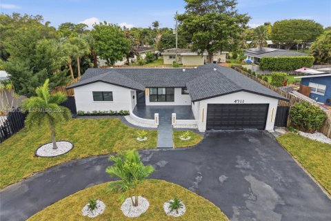 Купить виллу или дом в Окленд-Парк, Флорида 3 спальни, 132.39м2, № 2006042 - фото 29