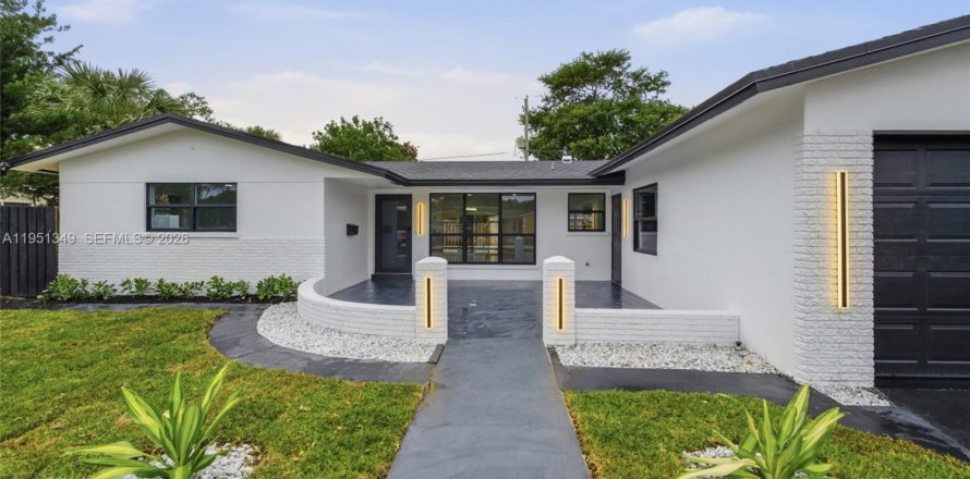 Дом в Окленд-Парк, Флорида 3 спальни, 132.39м2 № 2006042