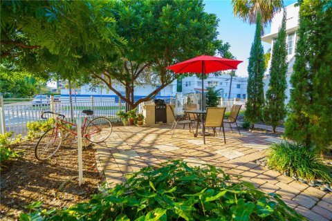 Apartamento en alquiler en Miami Beach, Florida, 1 dormitorio, 69.68 m2 № 2009198 - foto 17