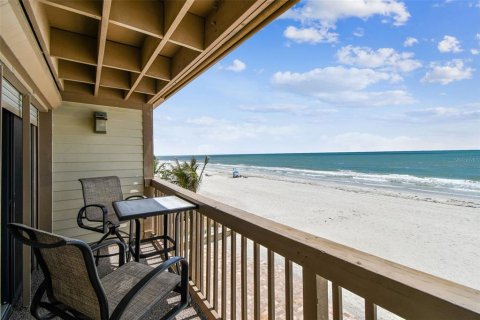 Condo in Indian Shores, Florida, 4 bedrooms  № 1740354 - photo 20
