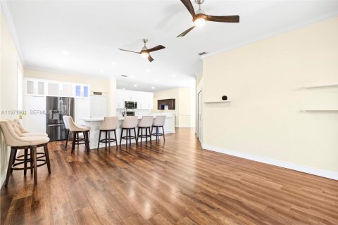 Villa ou maison à louer à Miami Lakes, Floride: 3 chambres, 206.71 m2 № 2042259 - photo 8