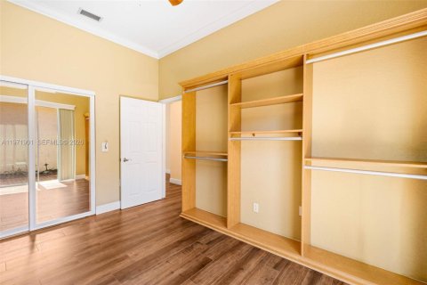 Villa ou maison à louer à Miami Lakes, Floride: 3 chambres, 206.71 m2 № 2042259 - photo 26