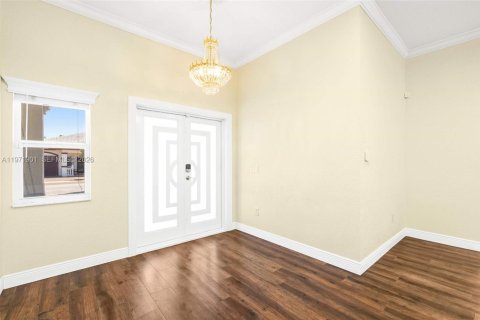 Villa ou maison à louer à Miami Lakes, Floride: 3 chambres, 206.71 m2 № 2042259 - photo 3