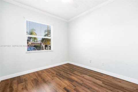 Villa ou maison à louer à Miami Lakes, Floride: 3 chambres, 206.71 m2 № 2042259 - photo 22