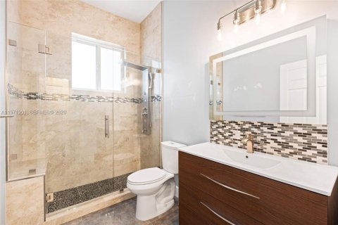 Villa ou maison à louer à Miami Lakes, Floride: 3 chambres, 206.71 m2 № 2042259 - photo 24