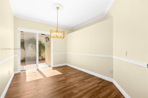 Villa ou maison à louer à Miami Lakes, Floride: 3 chambres, 206.71 m2 № 2042259 - photo 13
