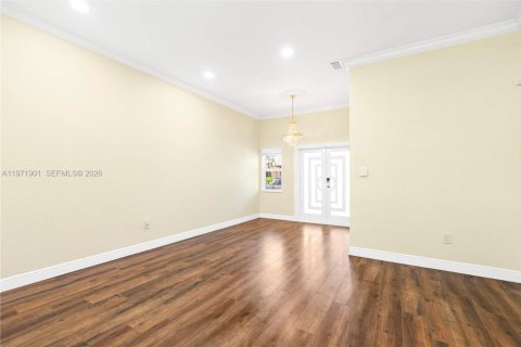 Villa ou maison à louer à Miami Lakes, Floride: 3 chambres, 206.71 m2 № 2042259 - photo 5